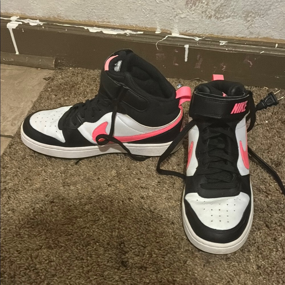 Nike Black and Pink High-Tops